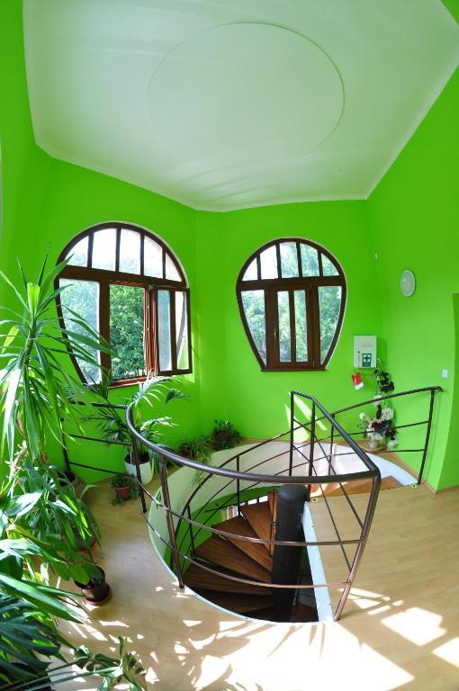 Penzion Pri Parku Trencin Exterior photo